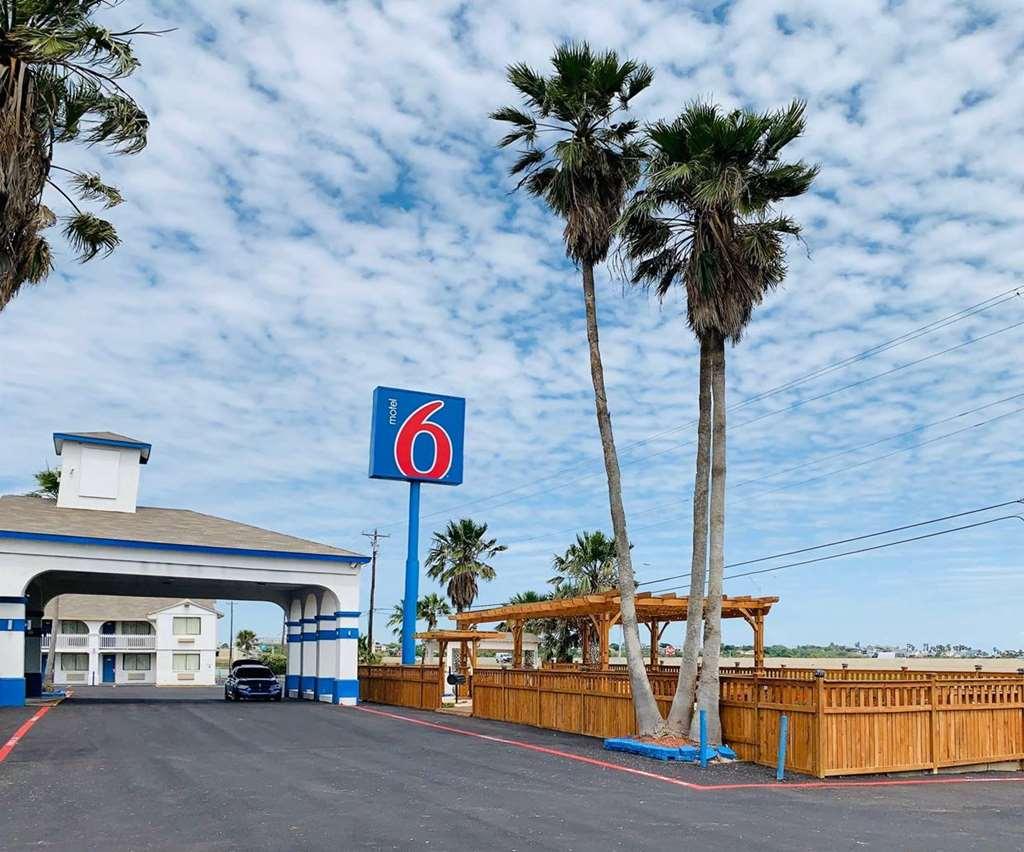 Motel 6 Портланд Екстериор снимка